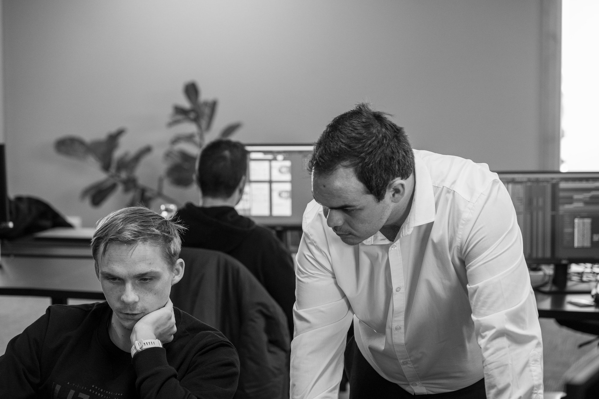 website development - r17 ventures